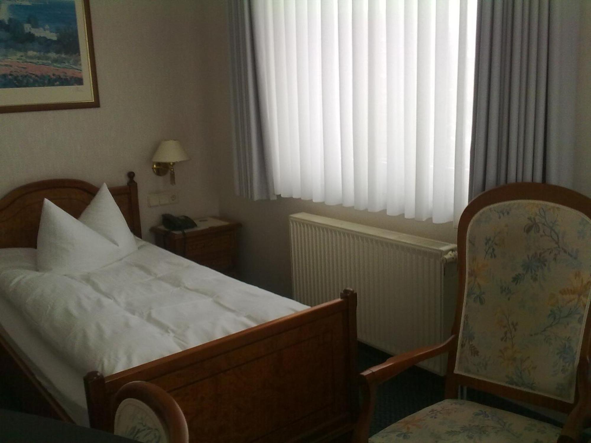 Hotel Ascania Aschersleben Esterno foto