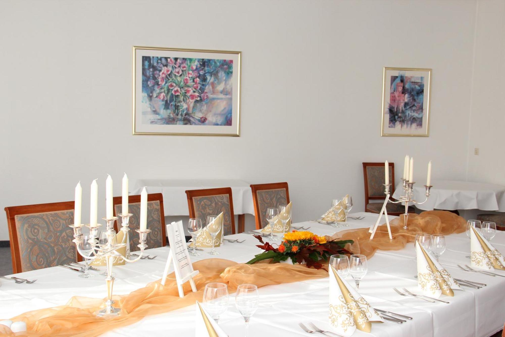 Hotel Ascania Aschersleben Esterno foto